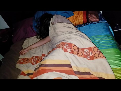 ❤️ Stepson ag bualadh lena leasmháthair óg agus í ina codladh. Porn na Rúise  ag ga.dickies-shop.ru ❌❤